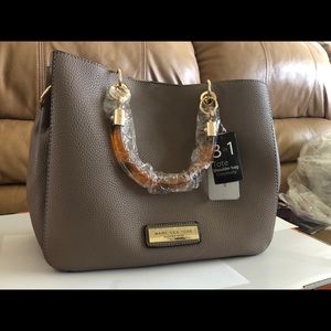 Andrew marc handbag
